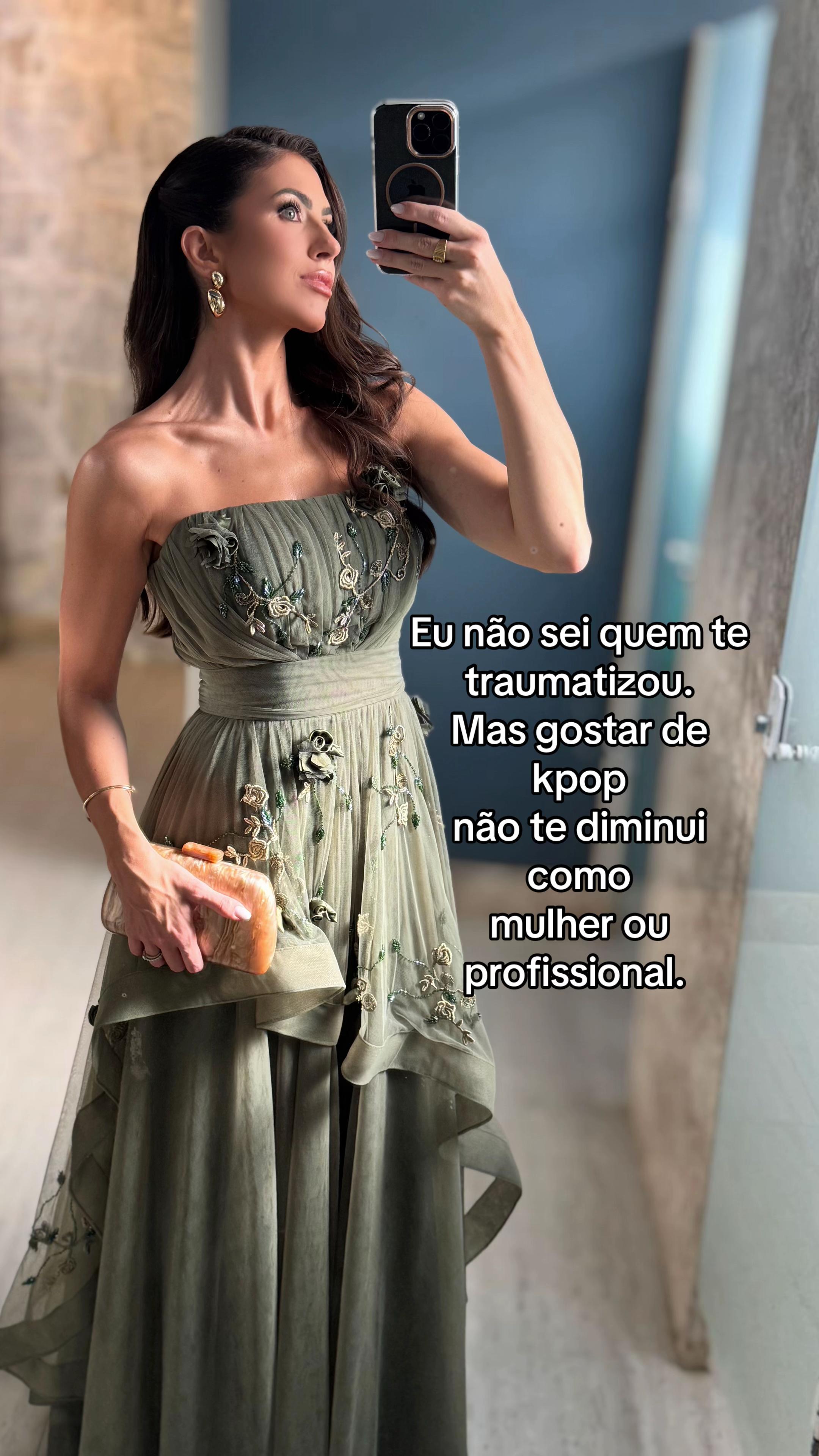 @Nena