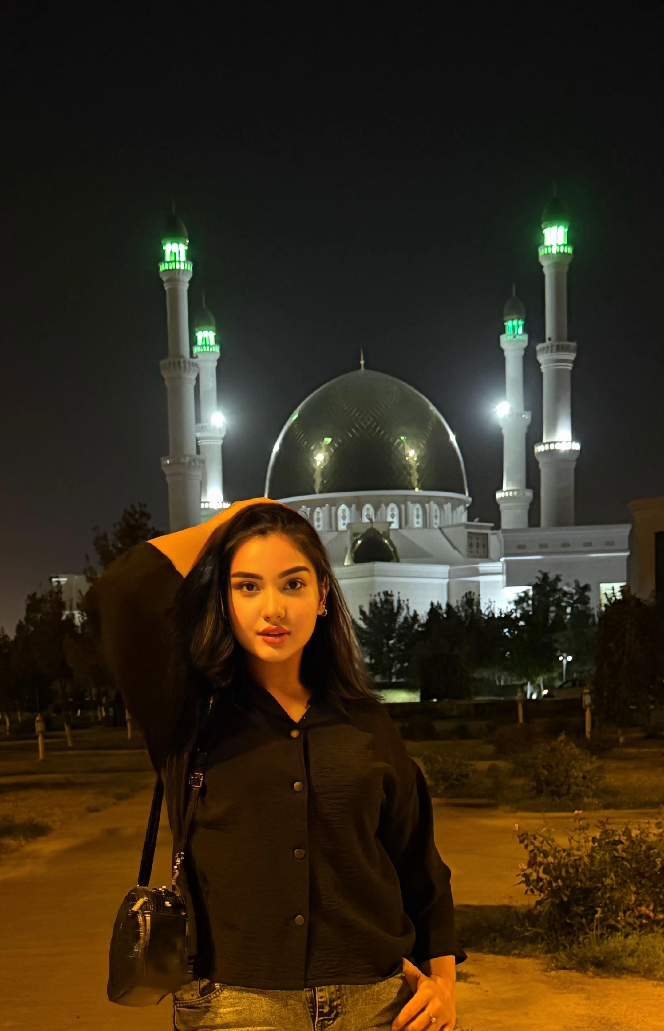@Bestie🧚