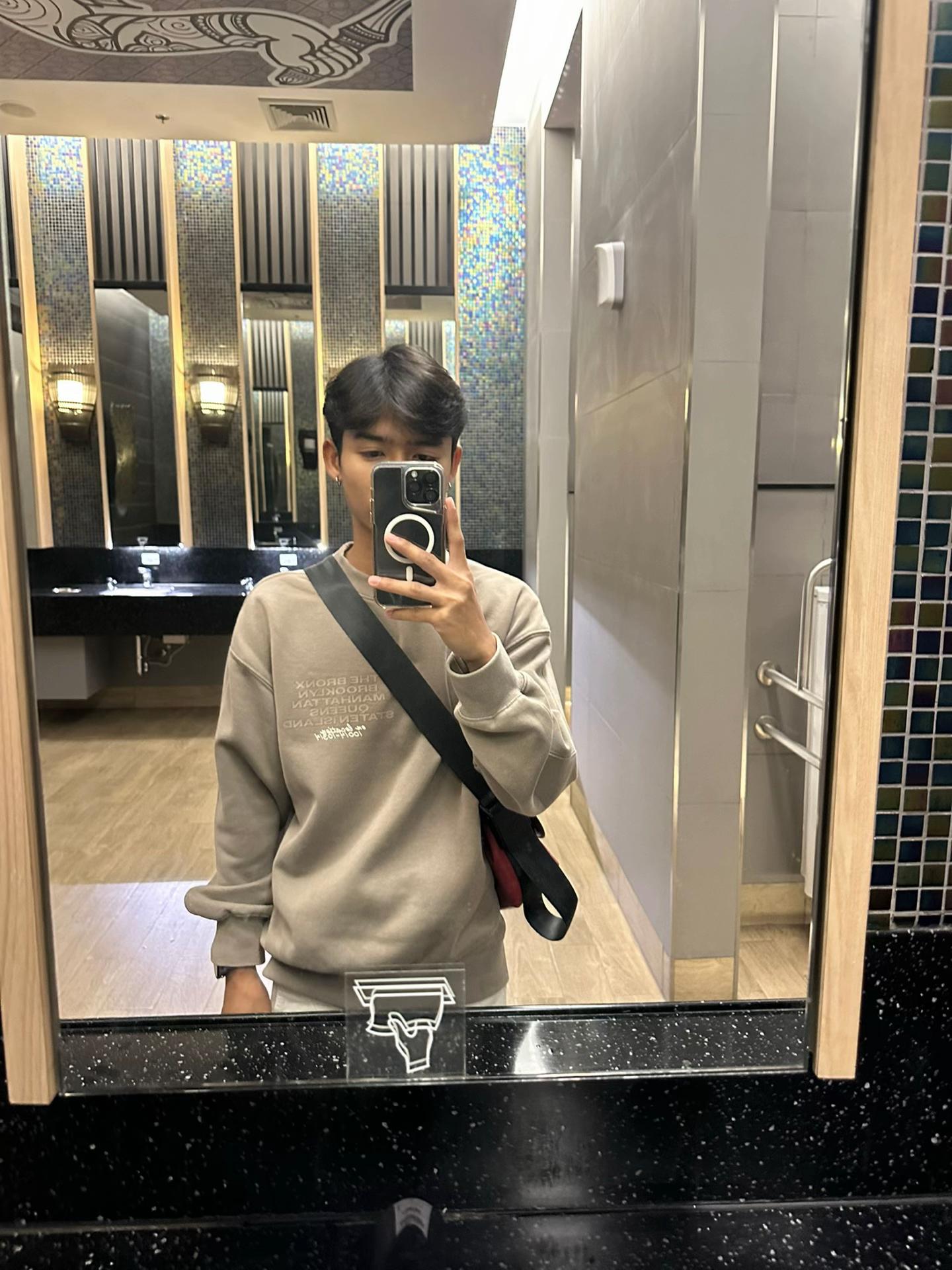 @แม็ค วัชรพล