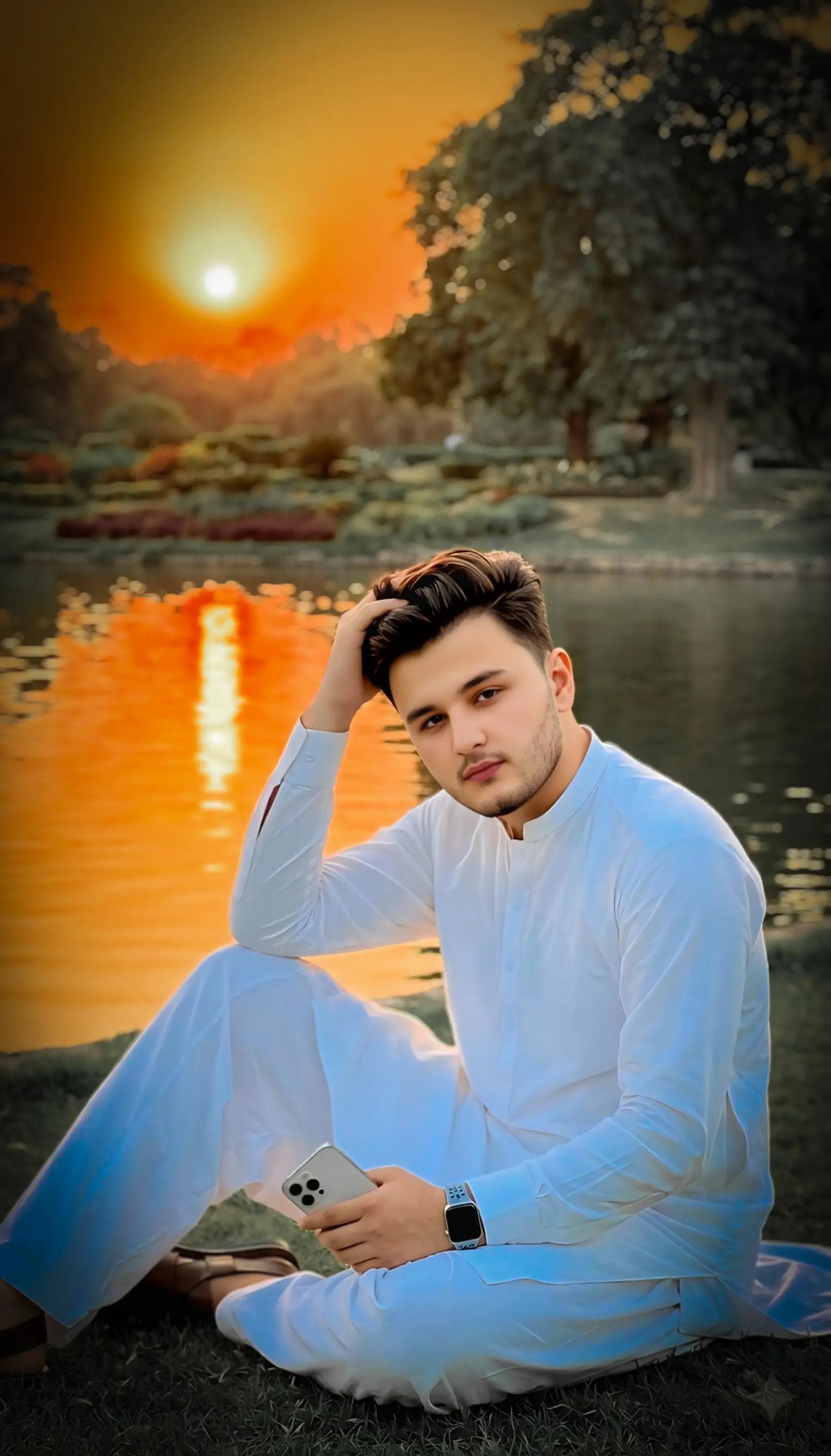 @🧡𝗦𝗛𝗔𝗡,𝐒𝐢𝐧𝐠𝐞𝐫🎤