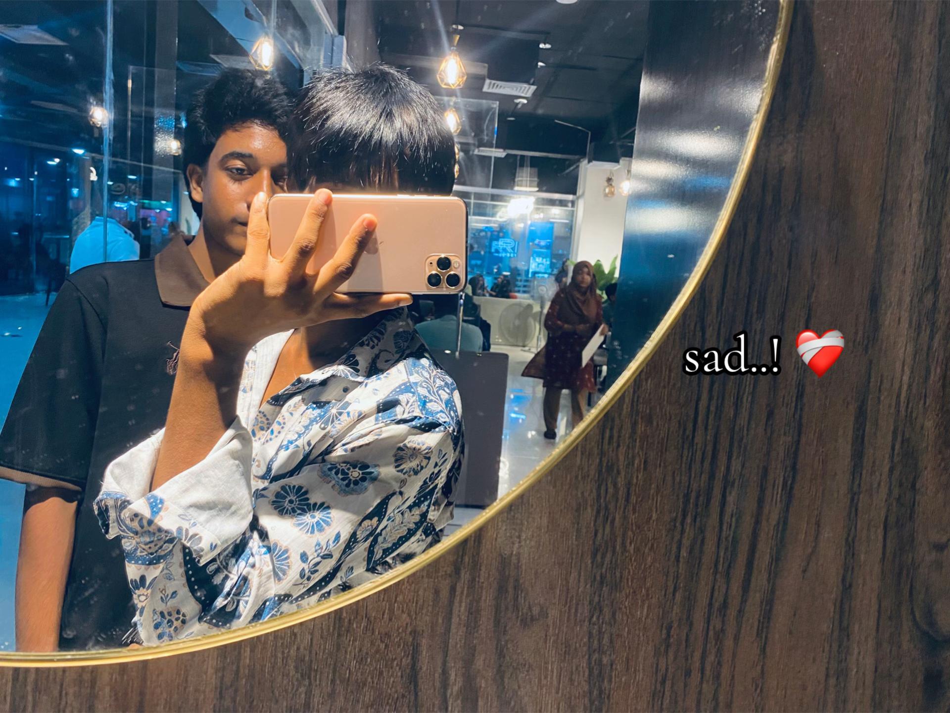 @🍎𝙰𝚕𝚟𝚒⚕🧃