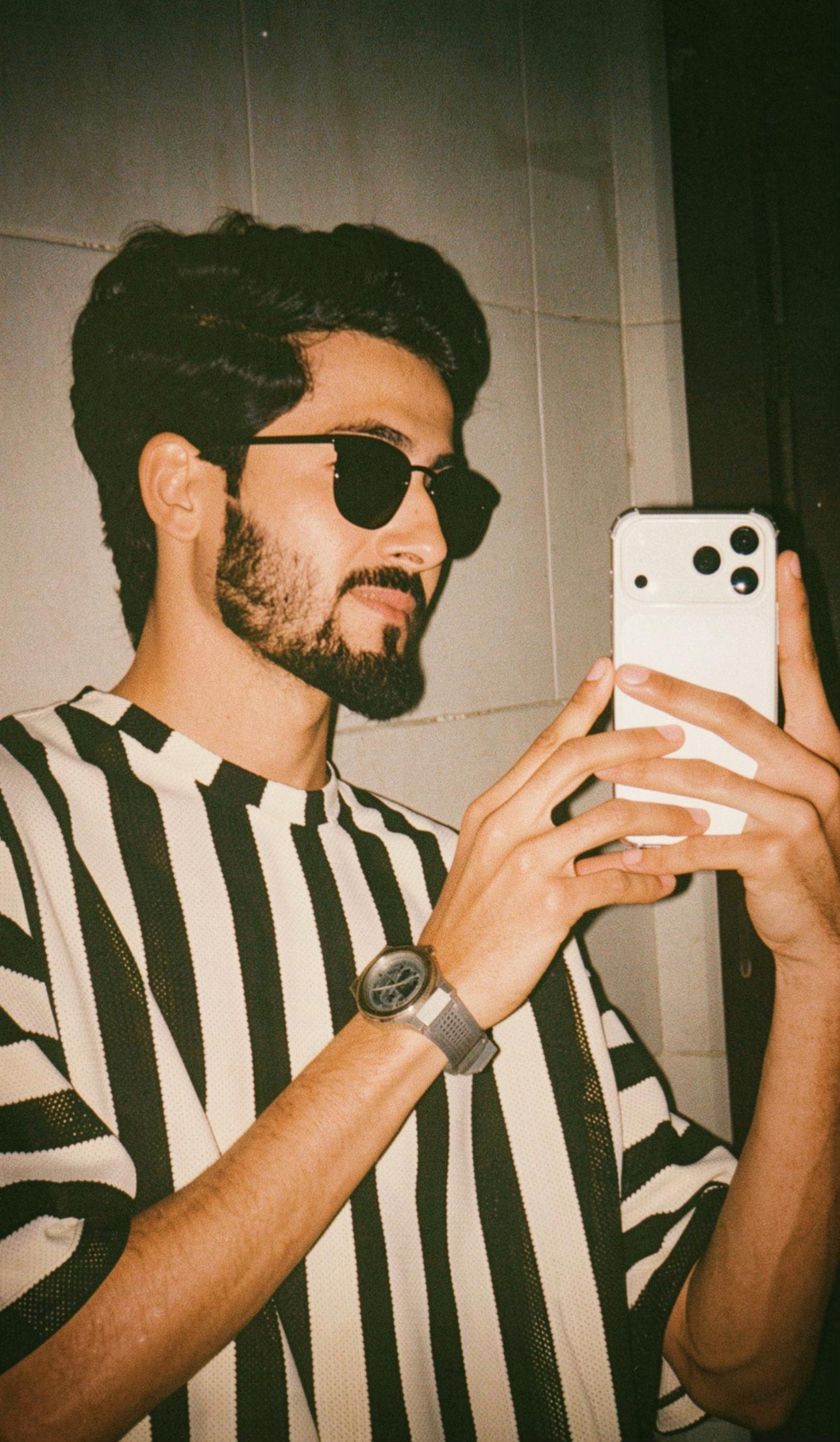 @CH ZAYN🖤