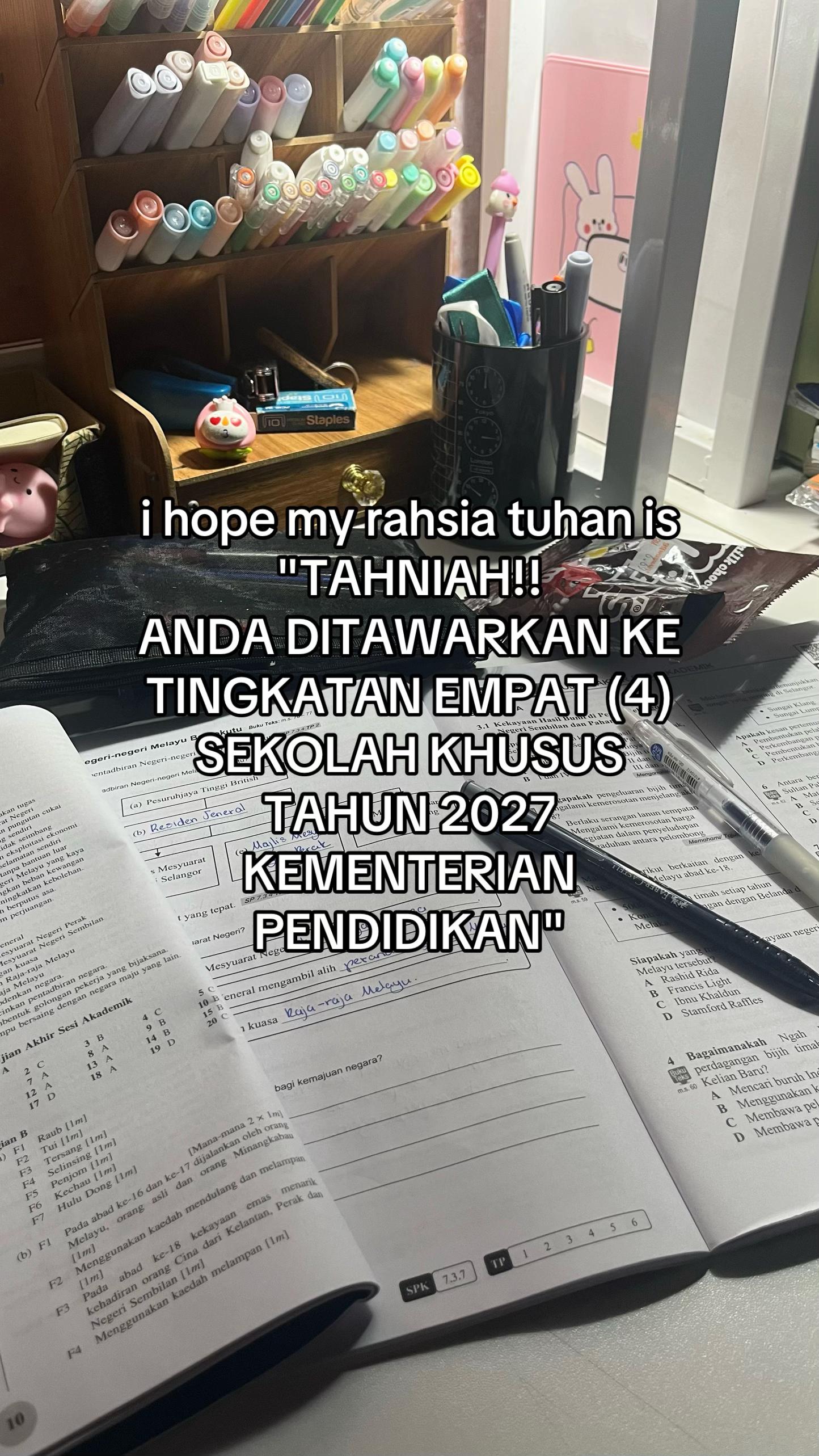 @dahliaa