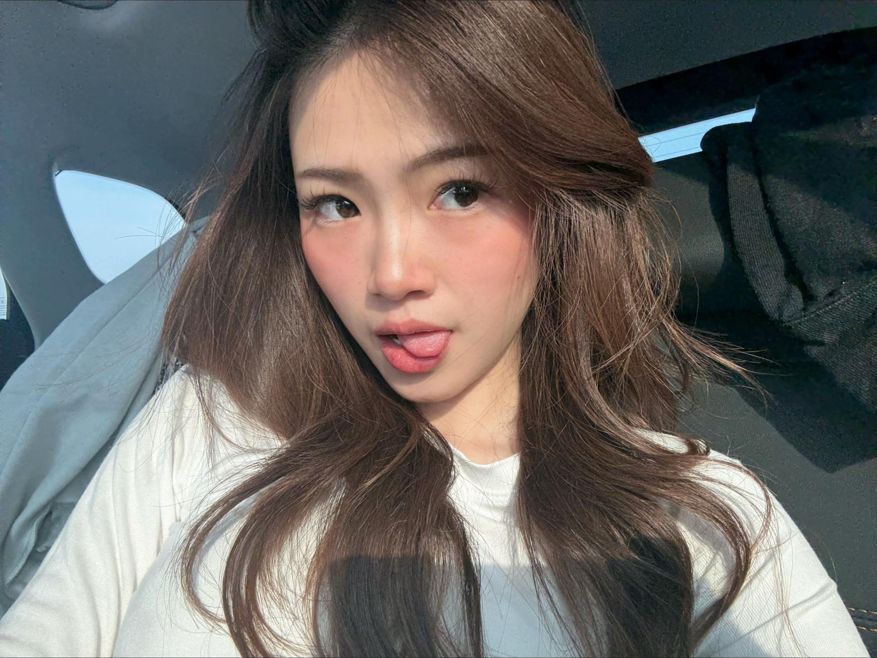 @𝑀-𝑣𝑜𝑢𝑐ℎ