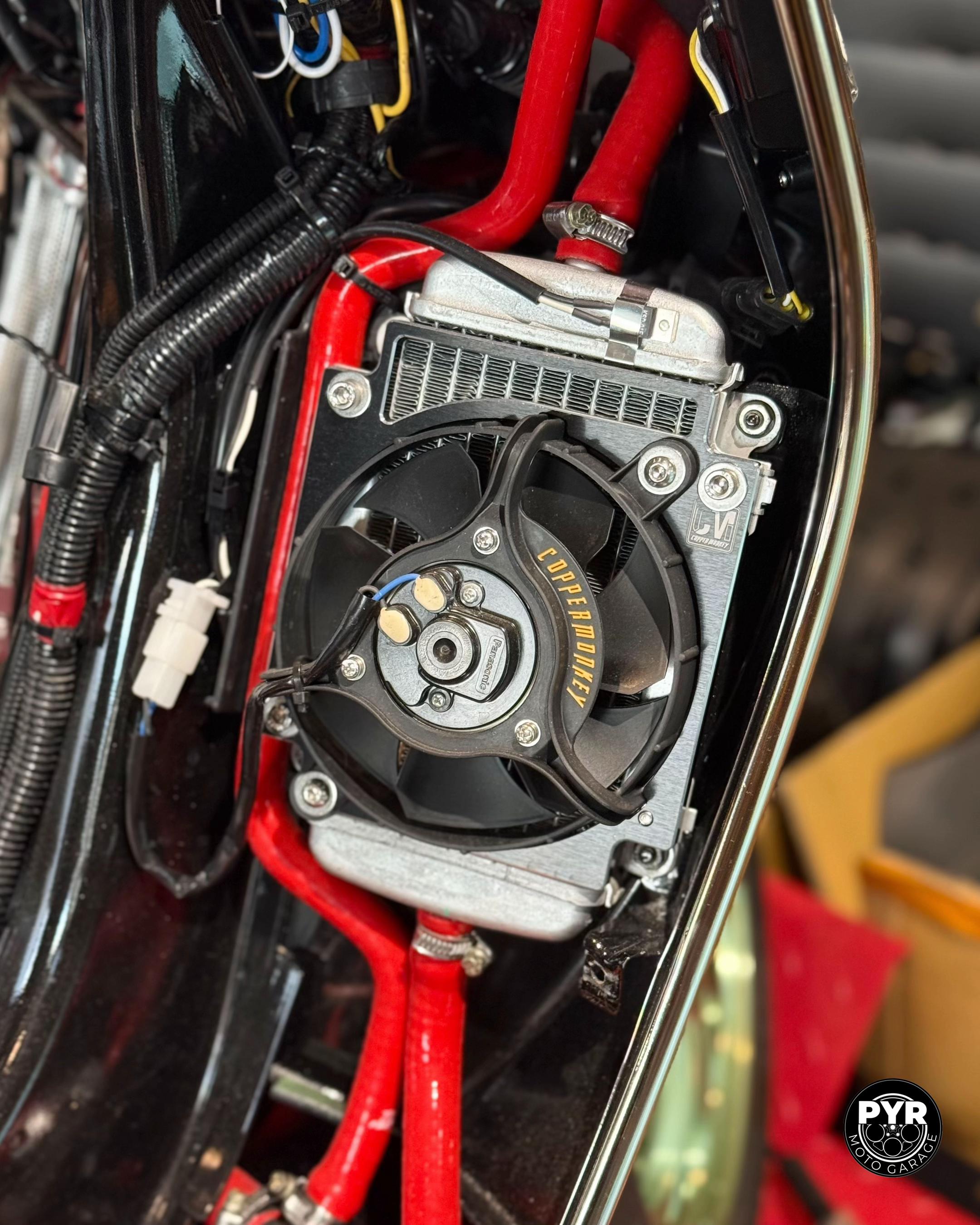 @Pyrmotogarage