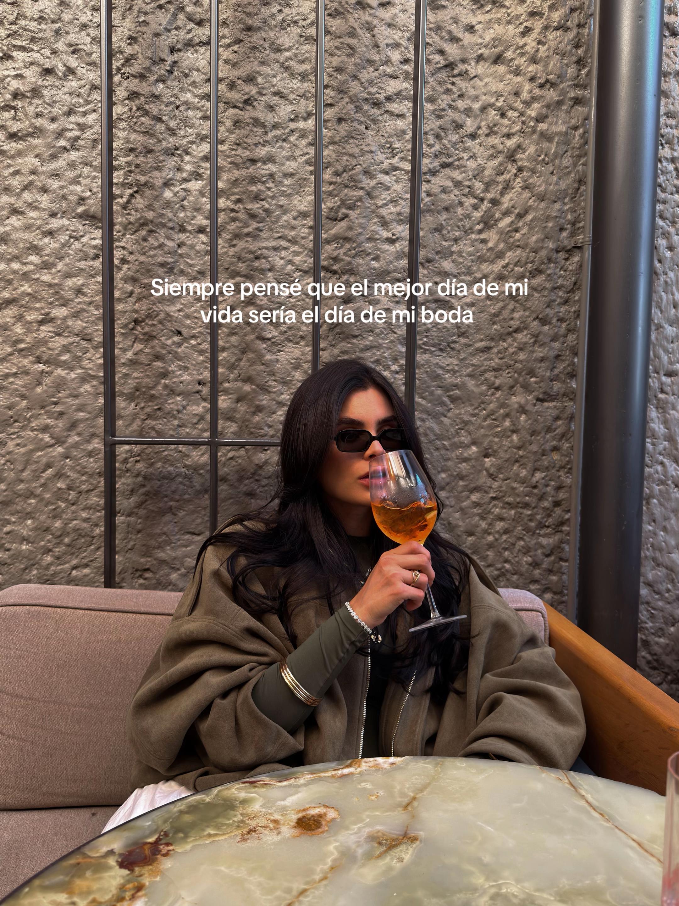 @Mae