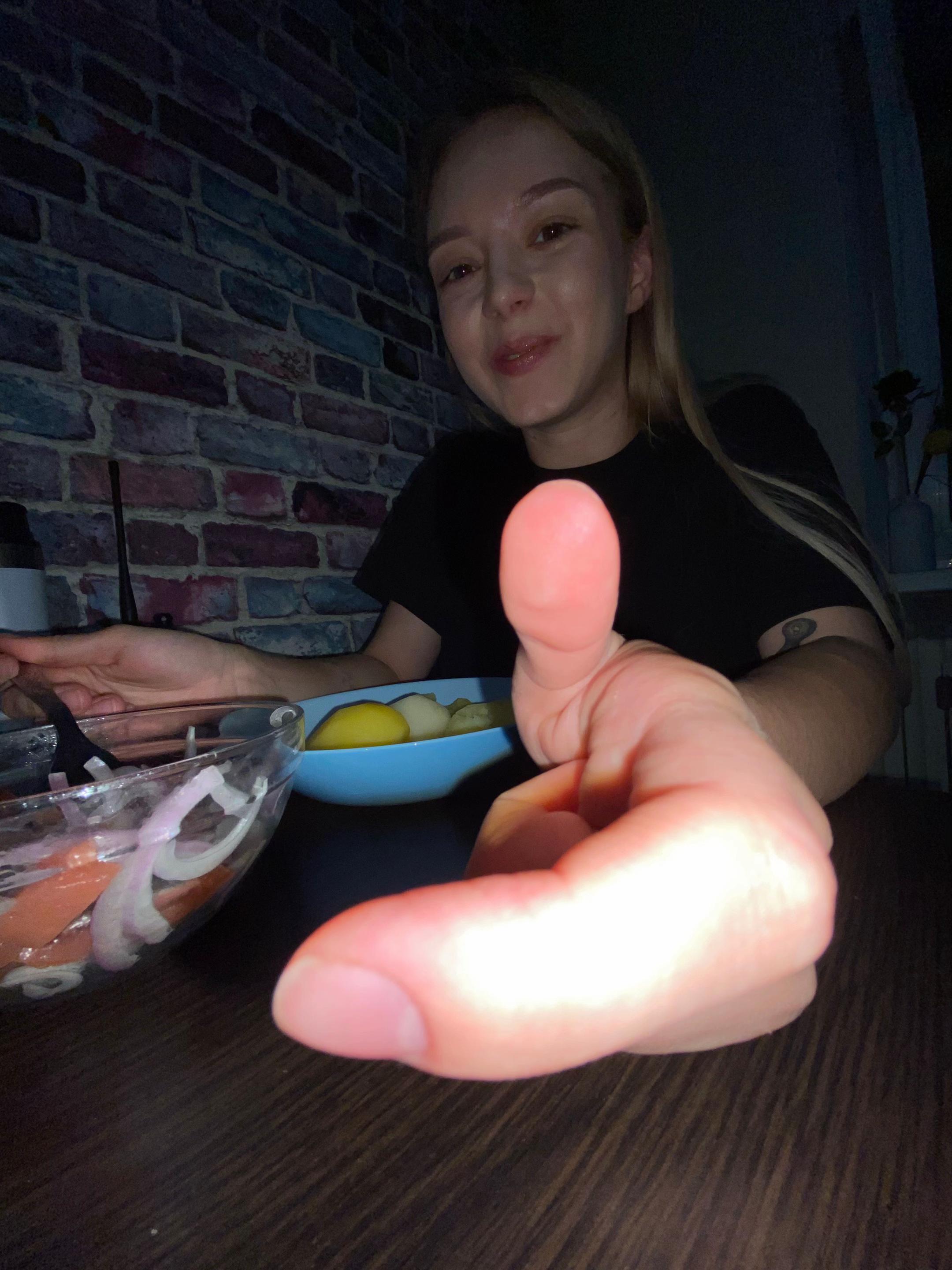@pussy money weed