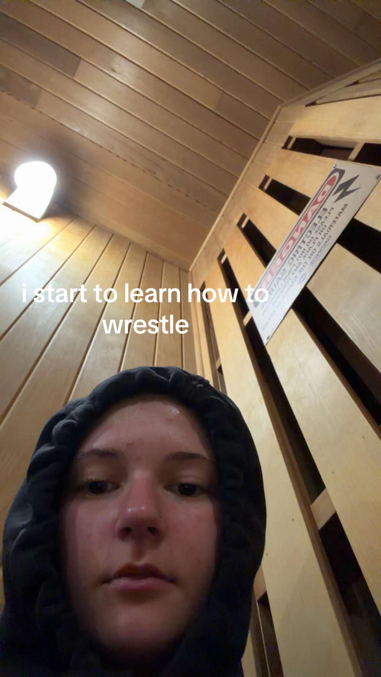 @Bella