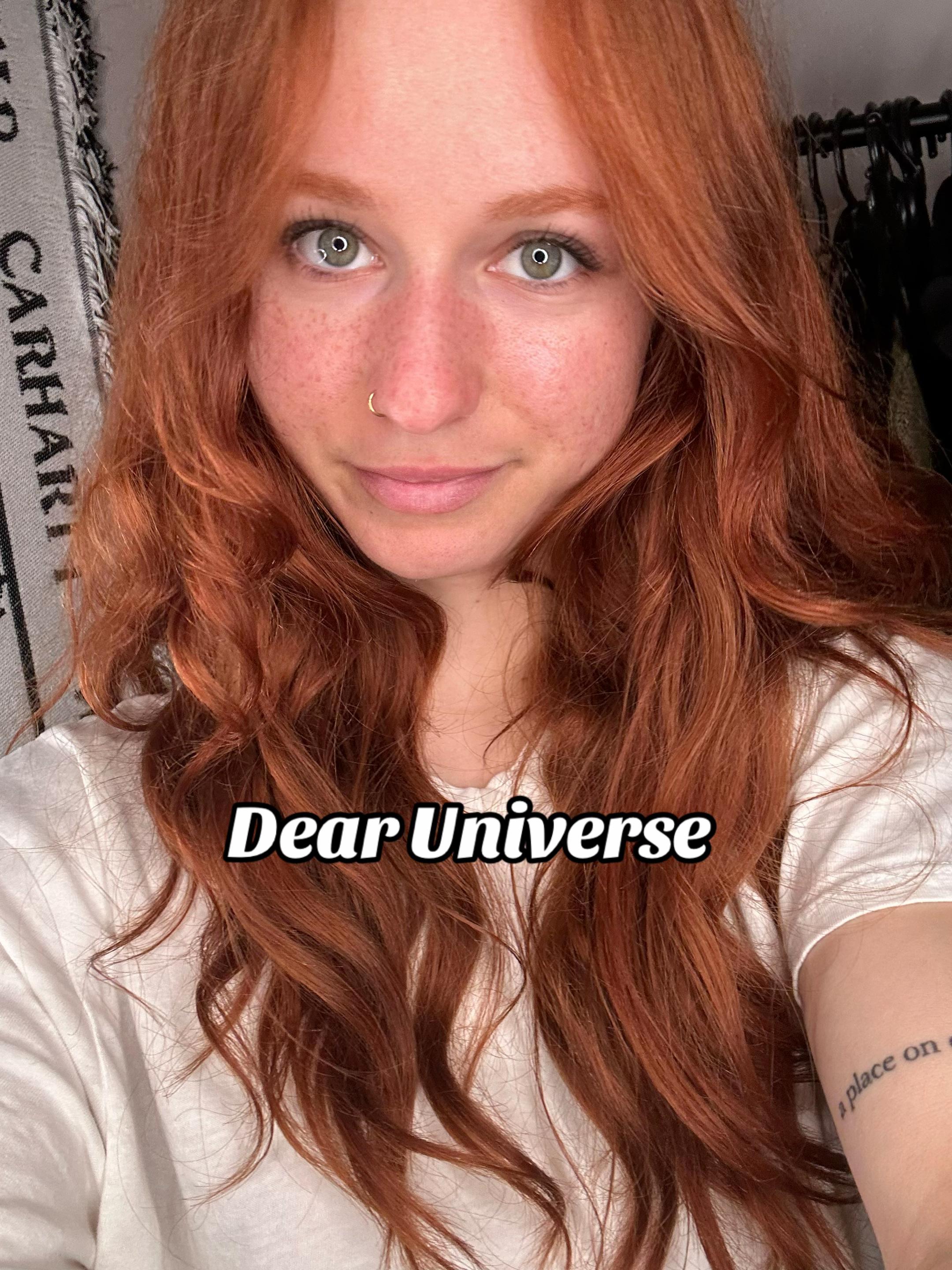 @Elliee