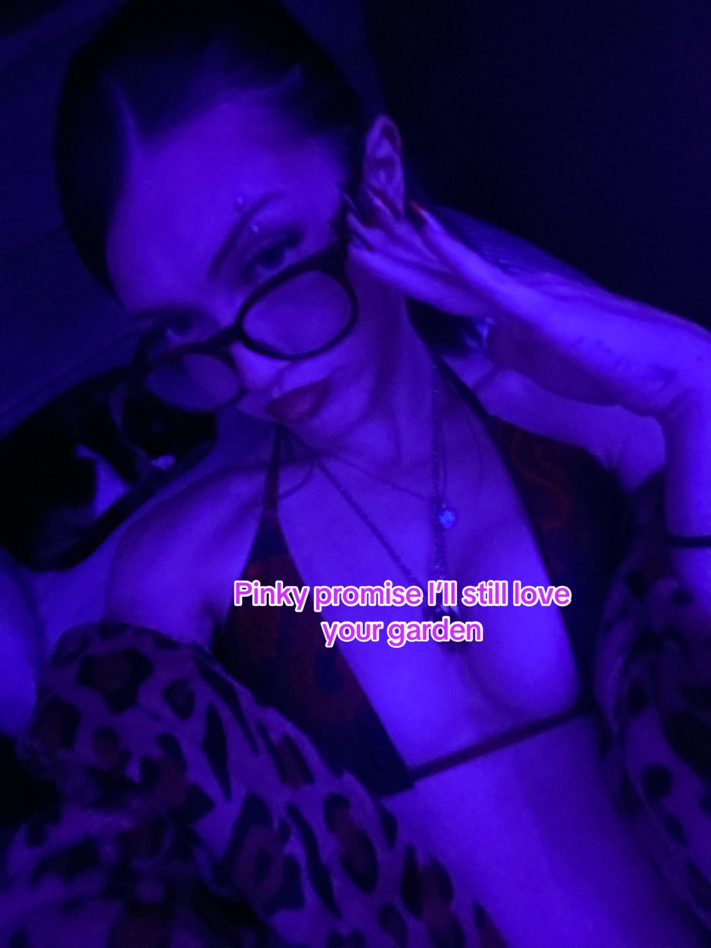 @pretty.poison.4.4.4