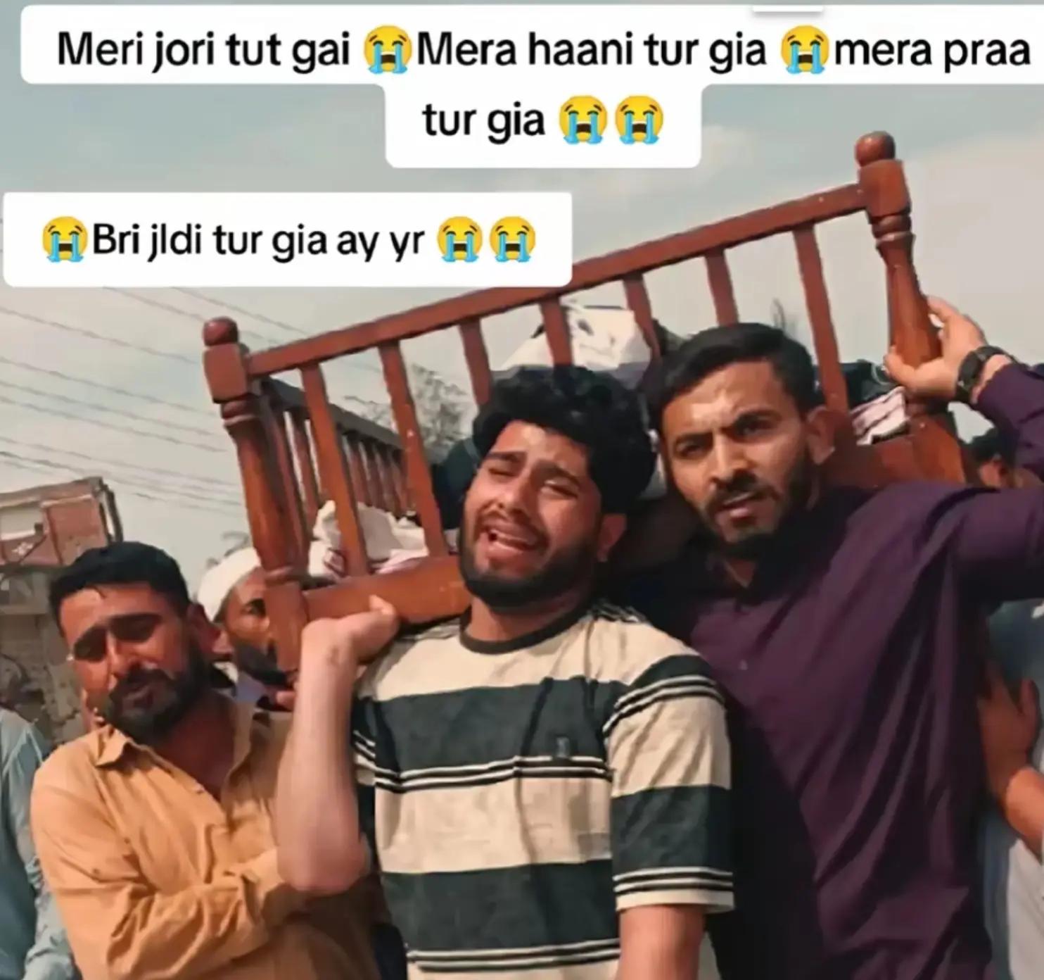 @😭😭😭😭😭😭