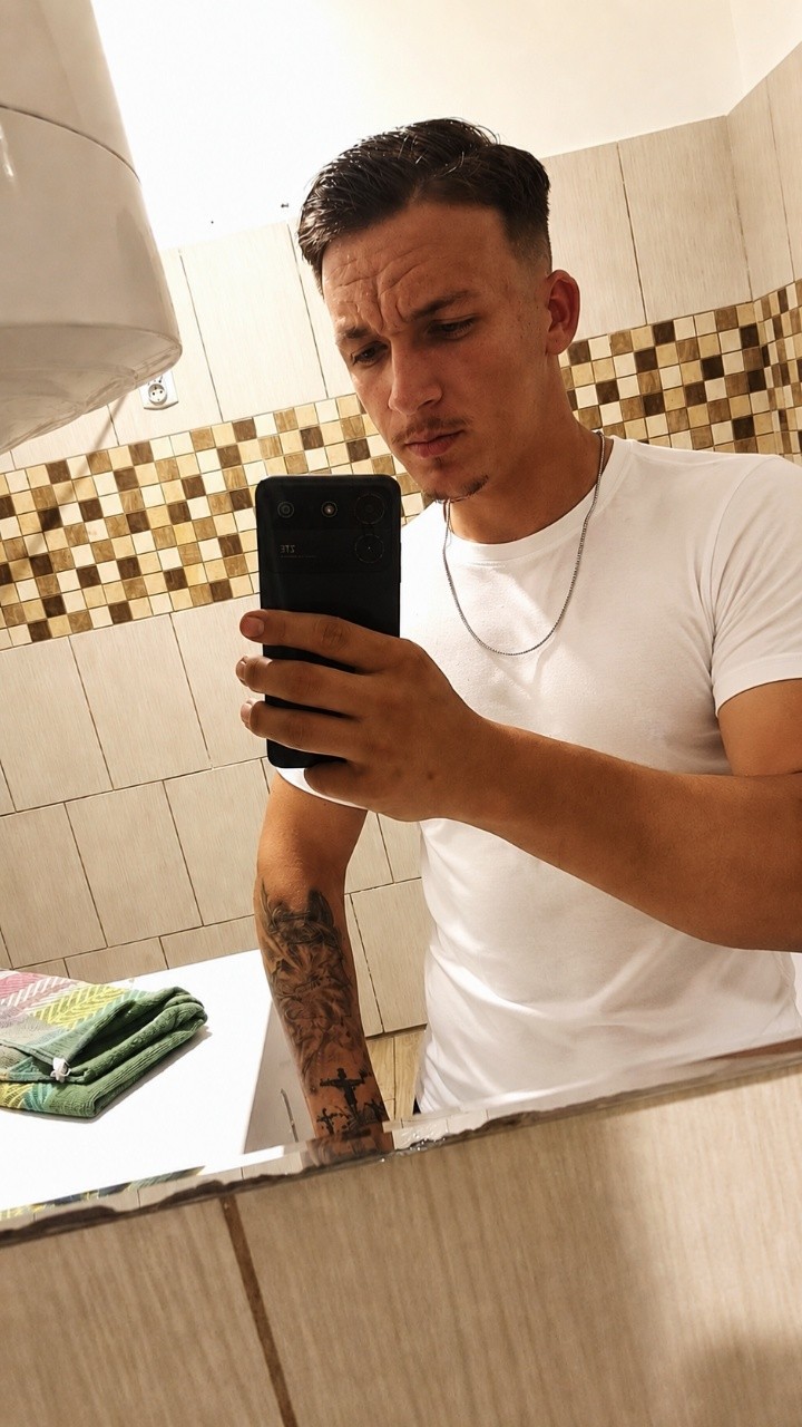 @⚜️Domi⚜️