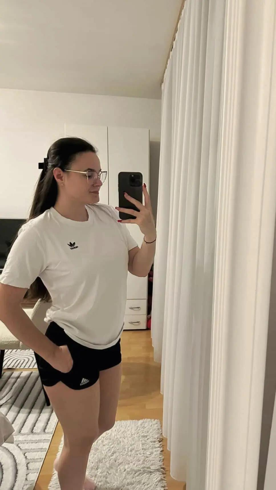 @Emina Kahriman