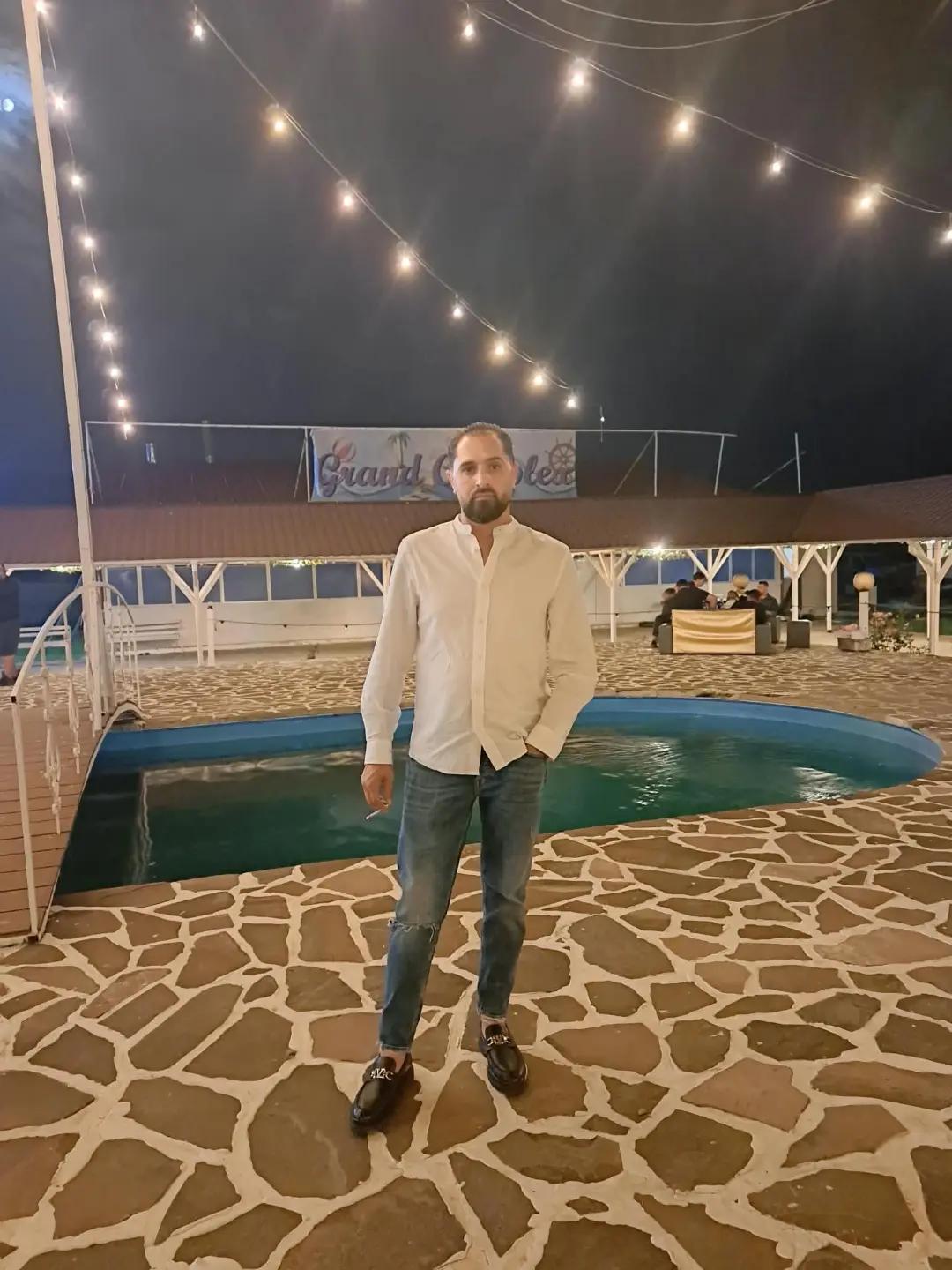 @Cristian Gogu