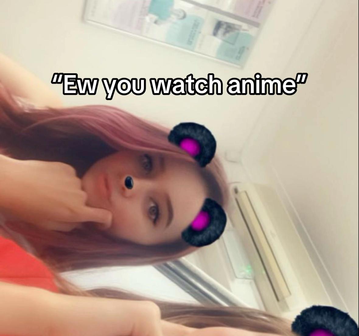 @Elliequigley