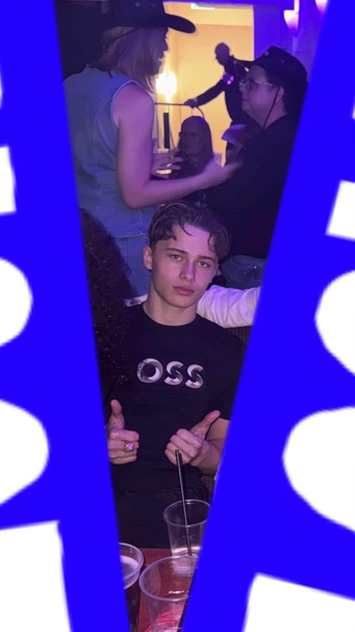 @M💫