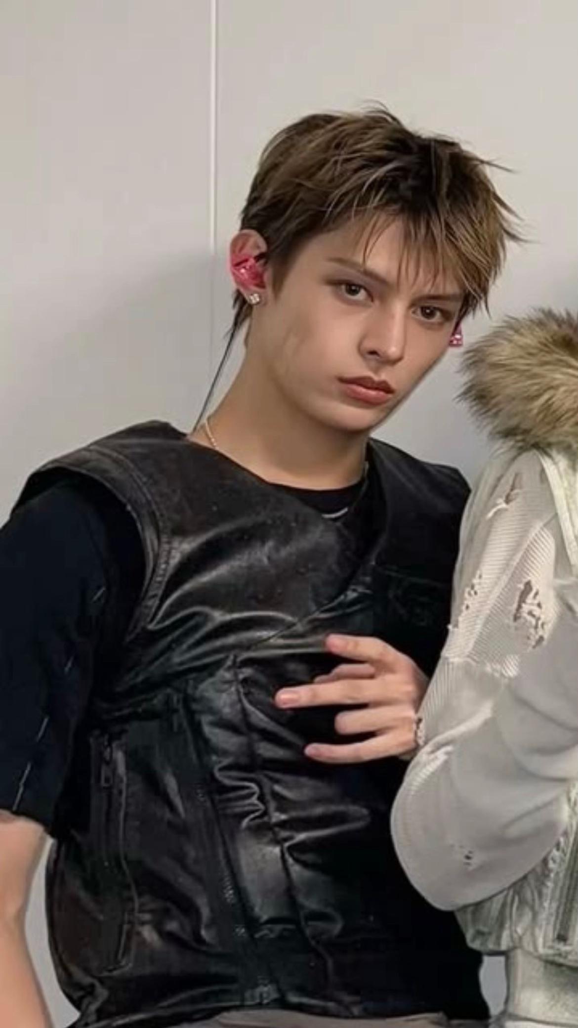 @LIA