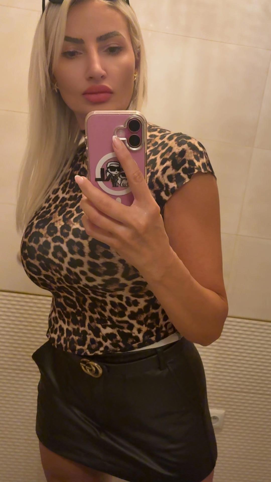 @Akyam