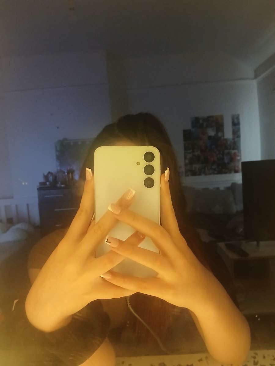@𝒹𝒶𝓇𝒸𝒾ℯ 𝓁ℴ𝓊𝒾𝓈ℯ💞