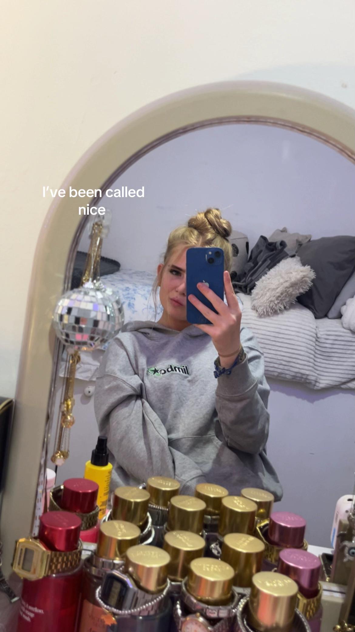 @𝖫𝗂𝗅𝗒𝗌𝖲𝗉𝖺𝗆✨