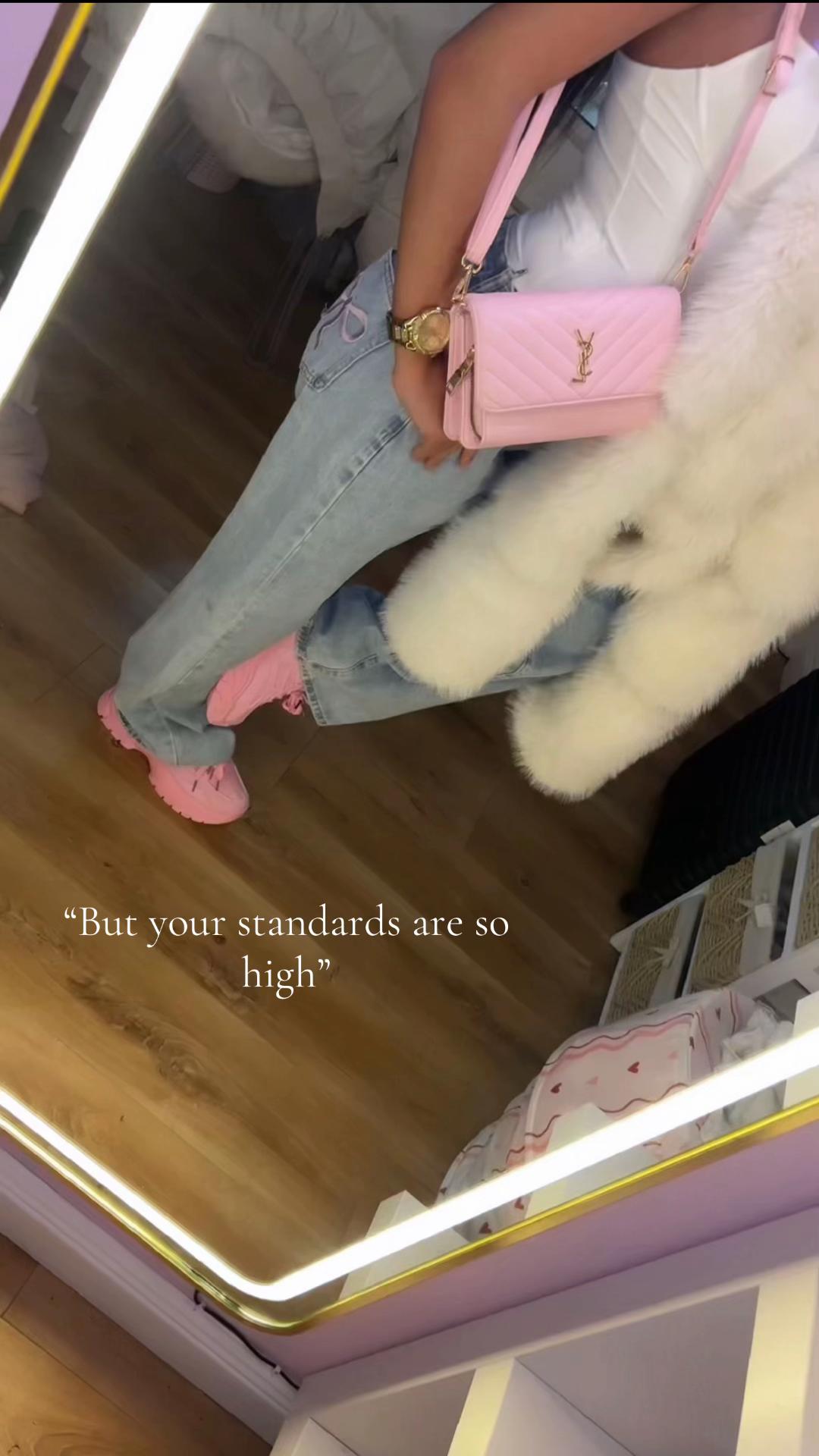 @𝕃𝔸