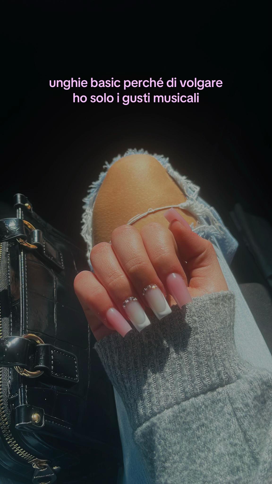 @𝟑𝟑𝟑