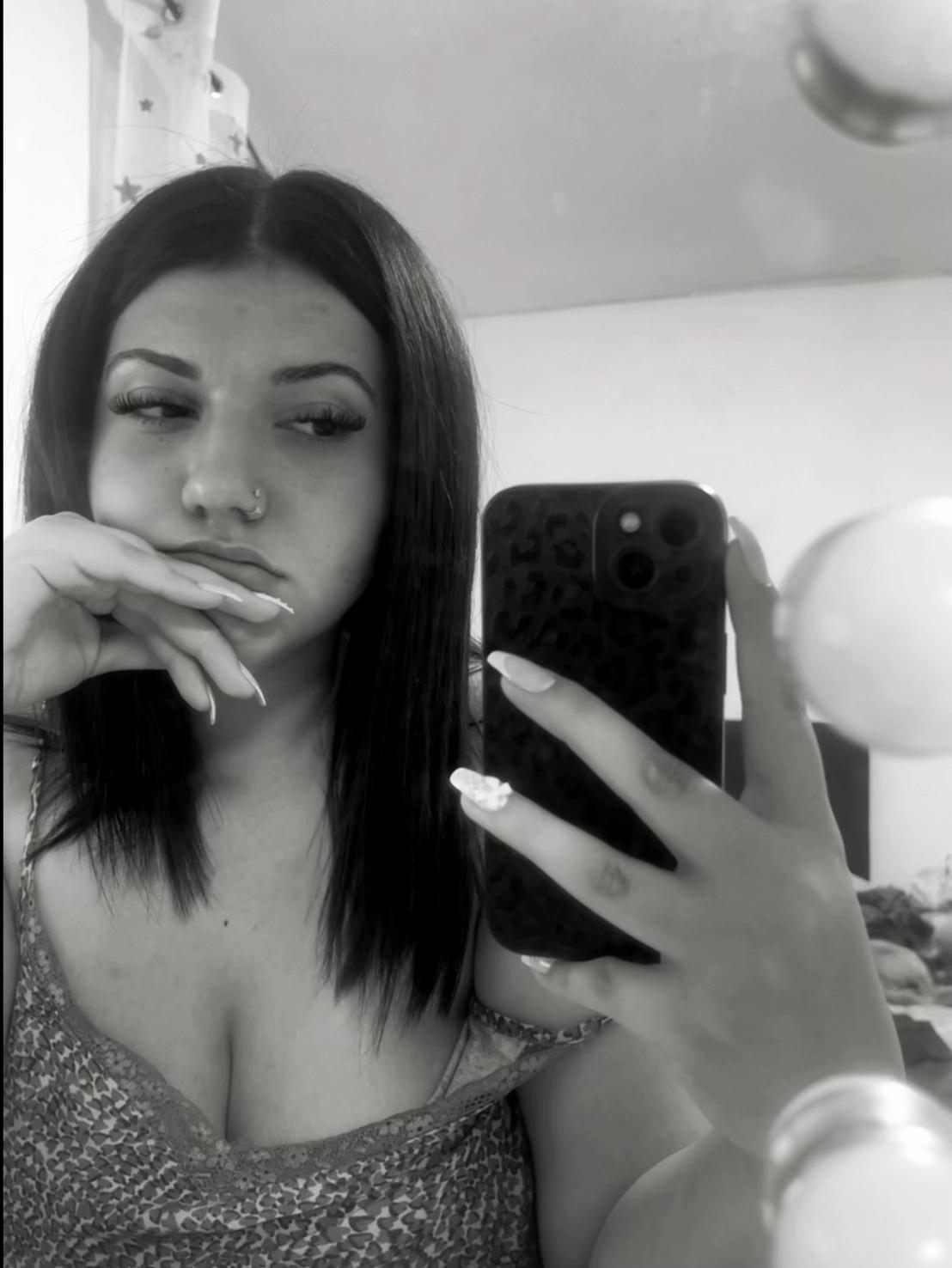 @🤓