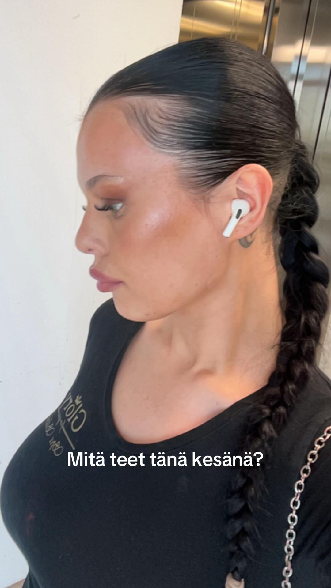 @Lara Österholm