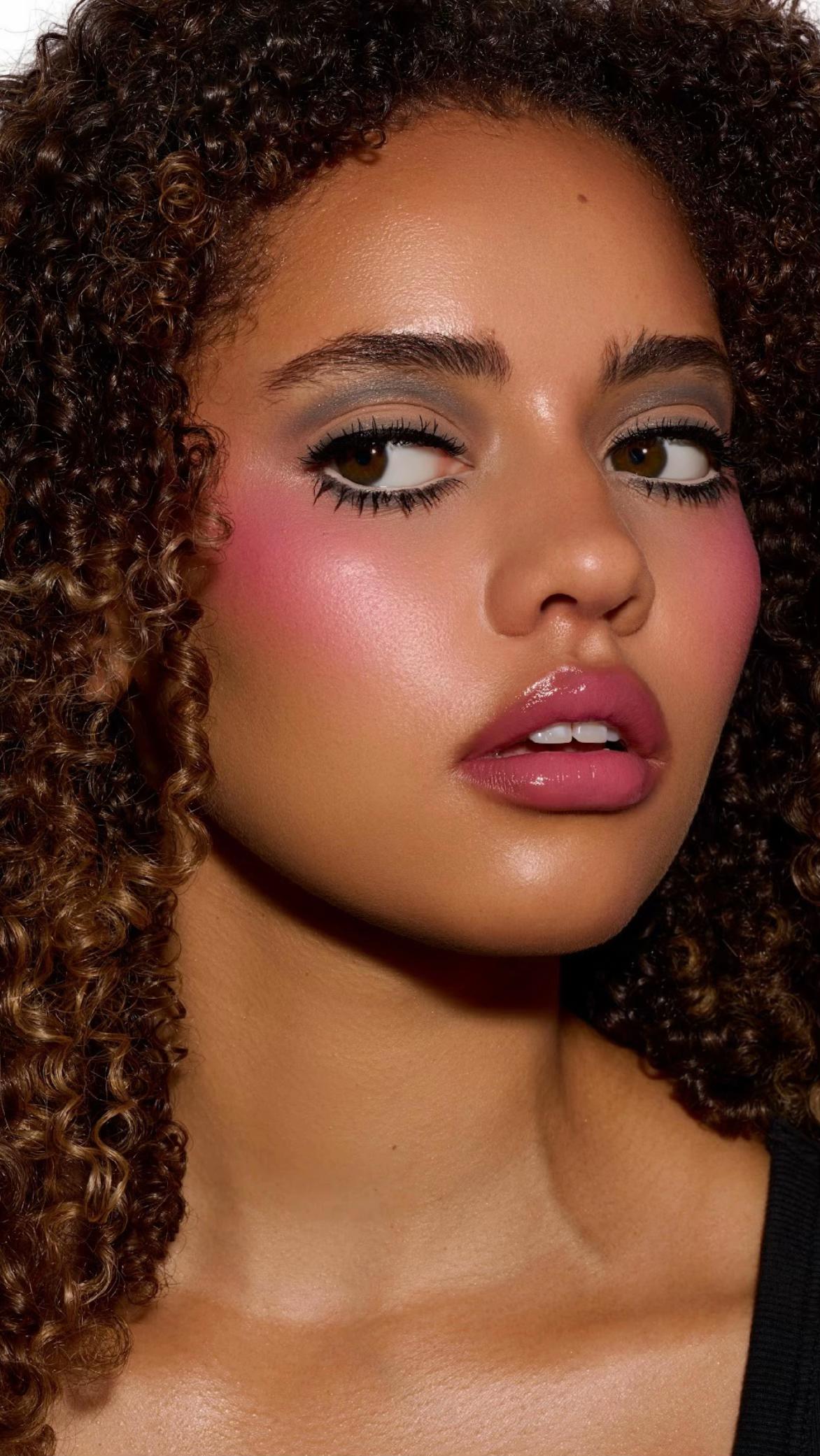@LYDIA | Makeup Artist