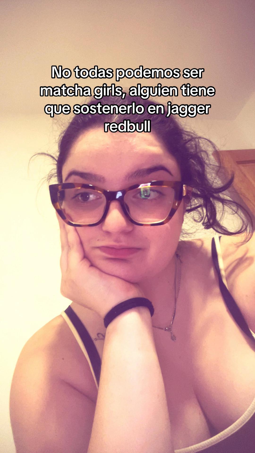 @Just Vicky🌸