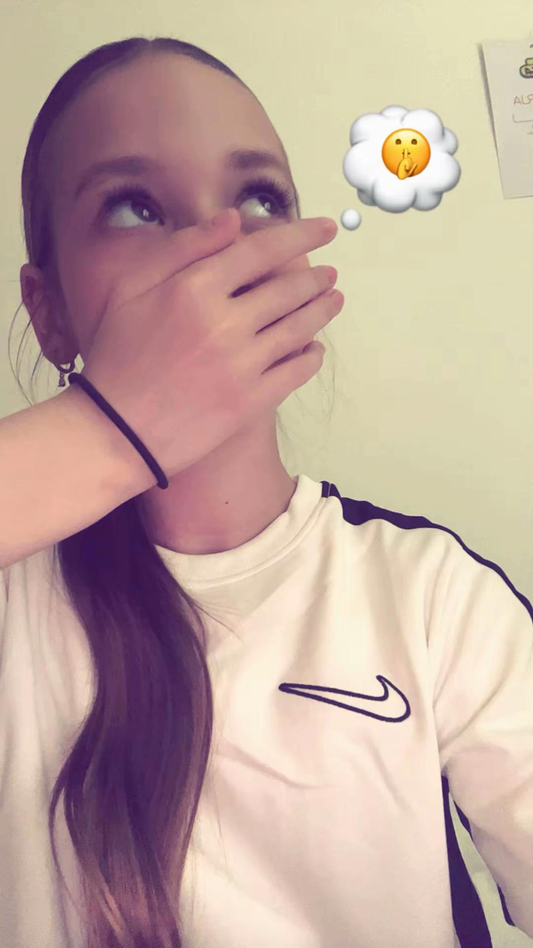 @𝓥