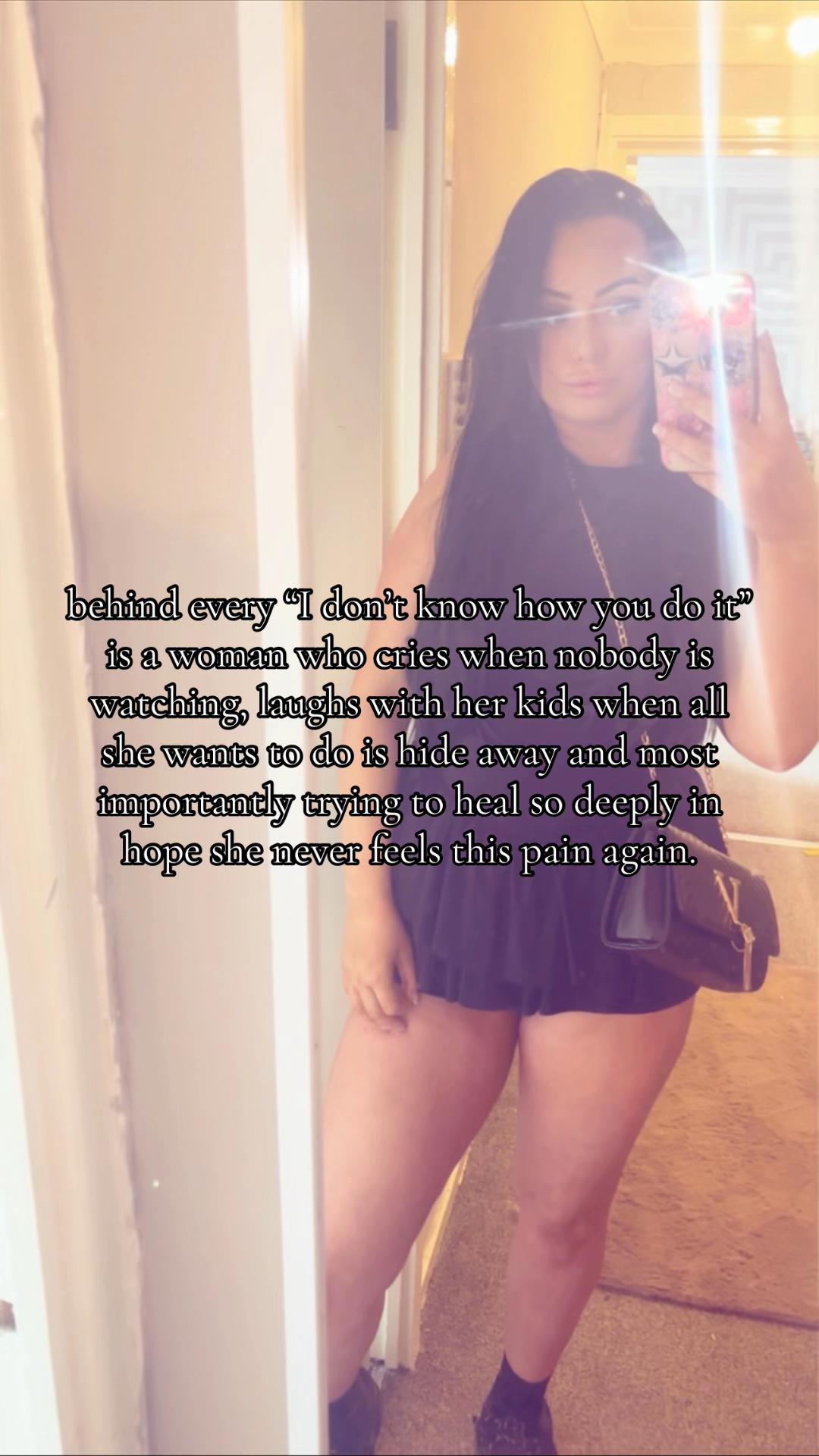 @Nicole🖤