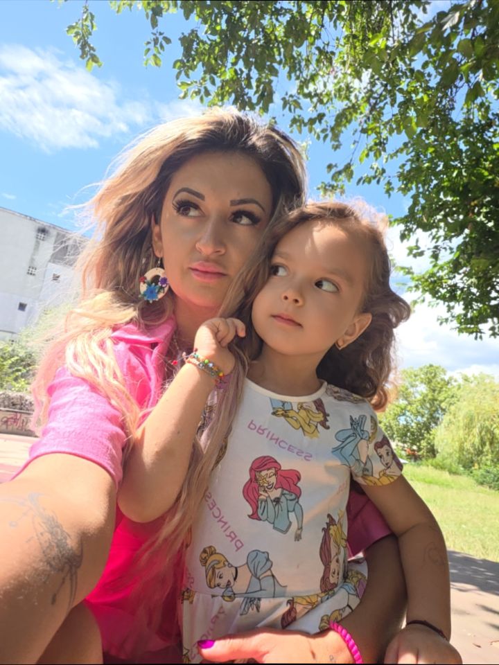 @Cătălina 👑