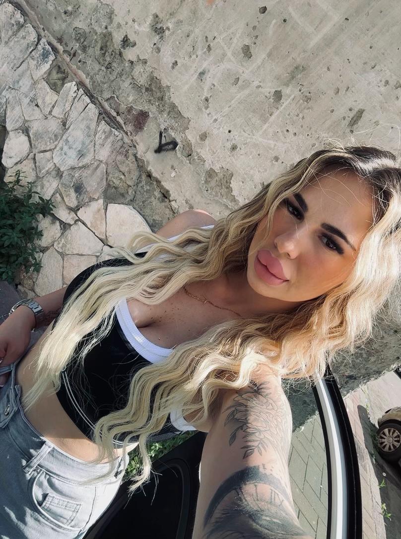 @Francesca🍒