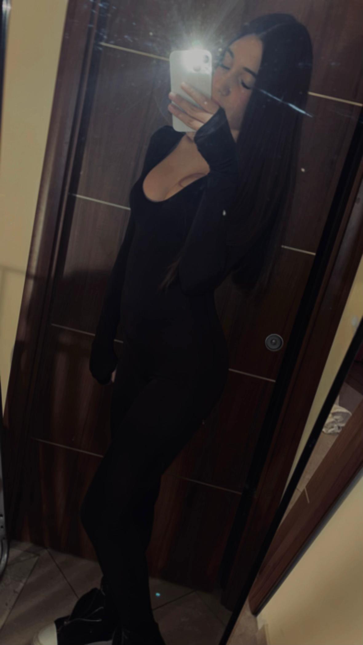 @simona.esposito_