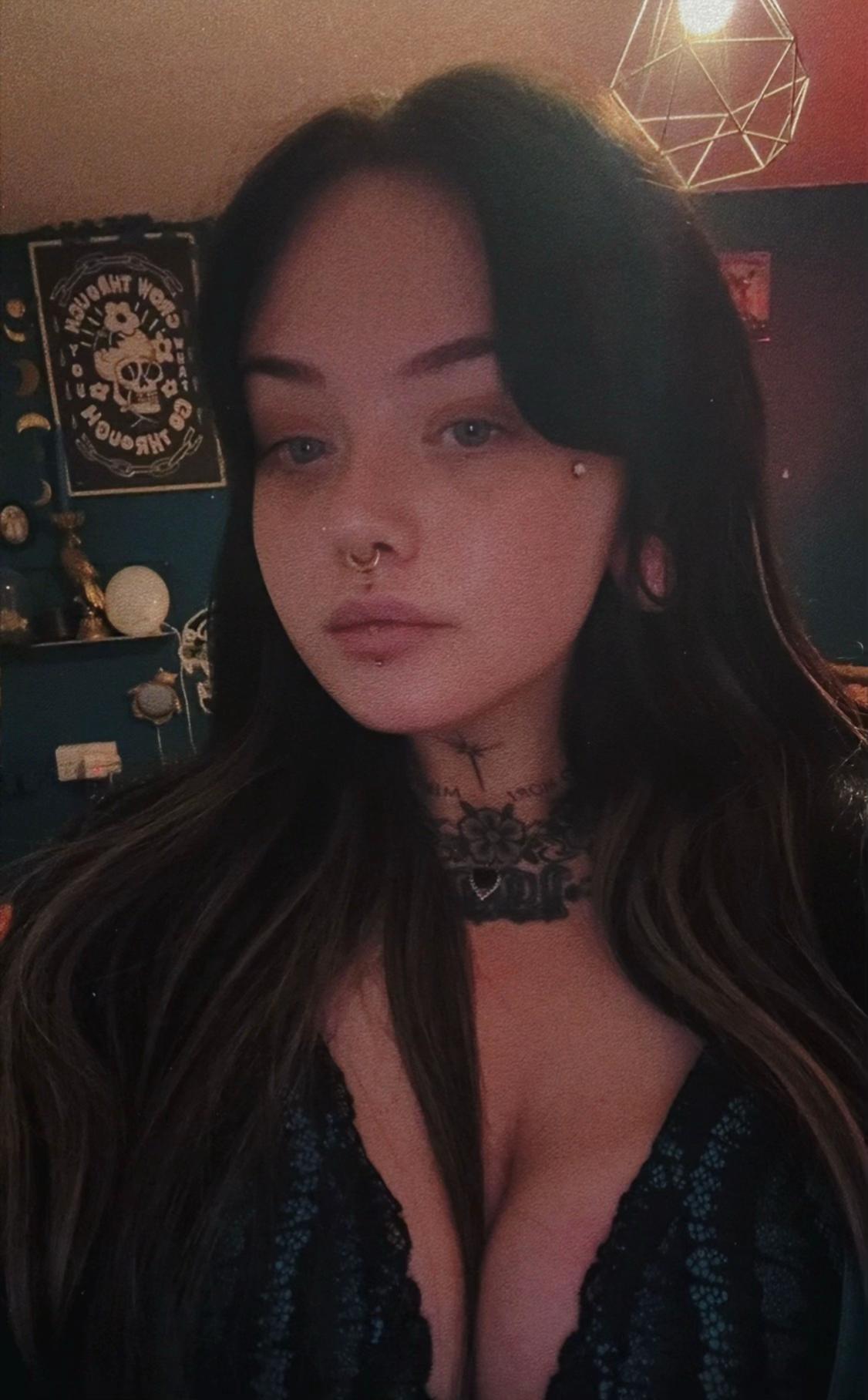 @𝕵𝖔𝖉𝖎𝖊-𝕷𝖊𝖎𝖌𝖍♡