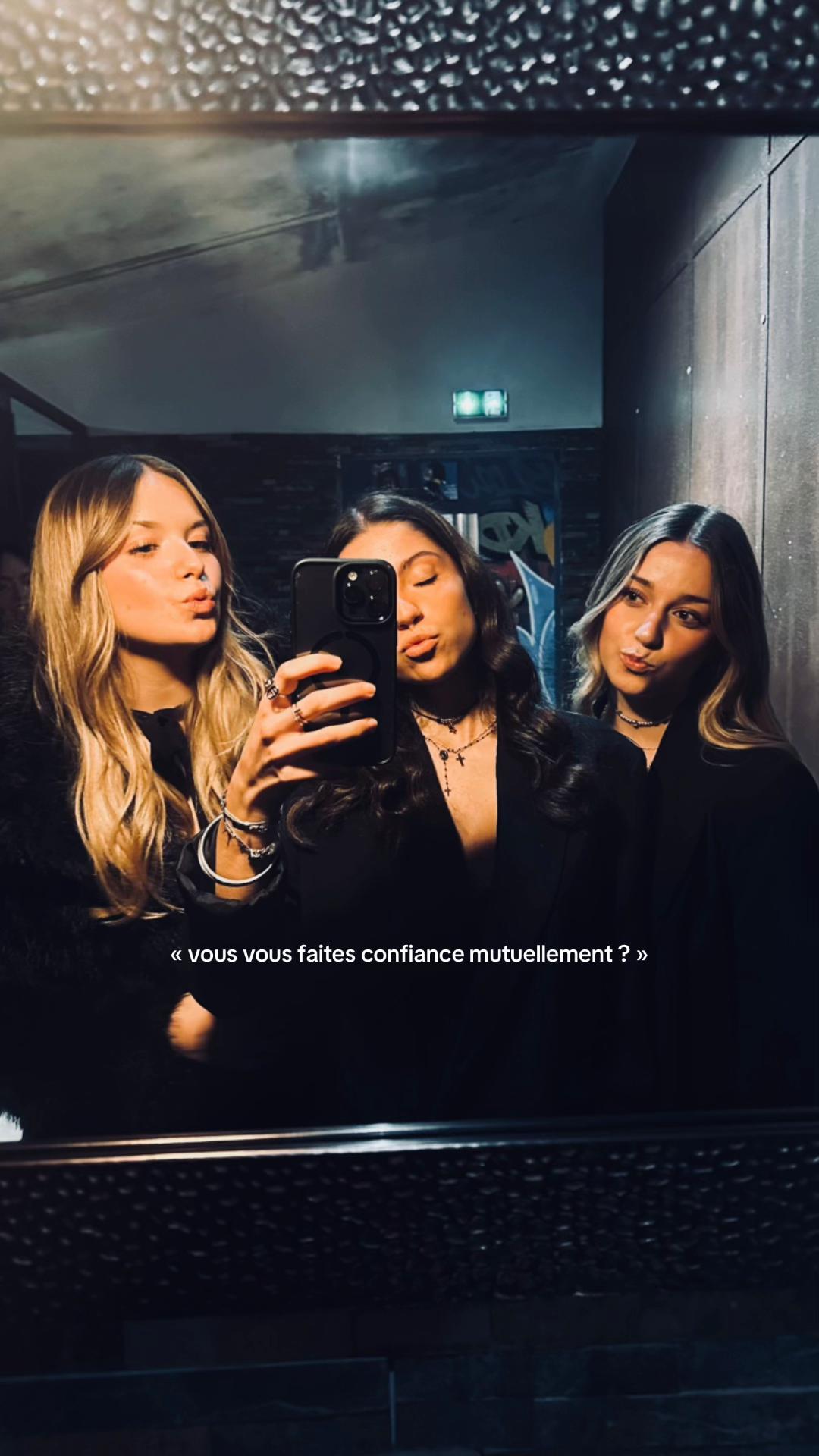 @𝑨𝑳𝑰𝑪𝑬