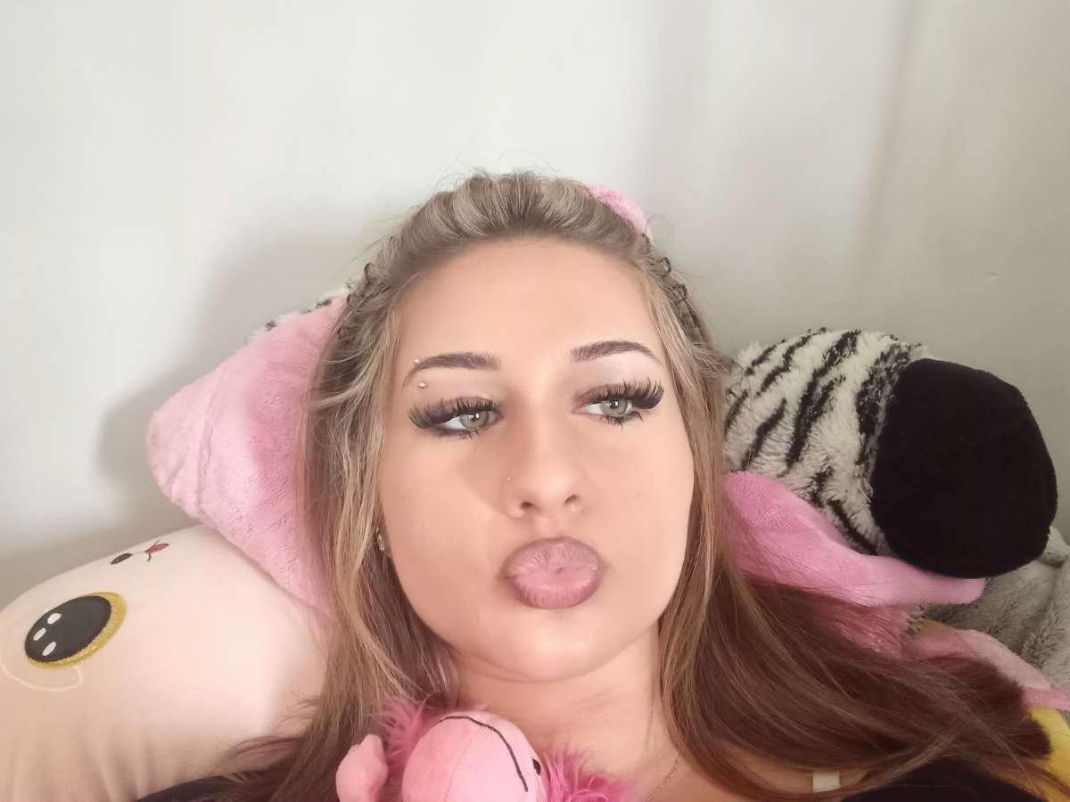 @natashkasz
