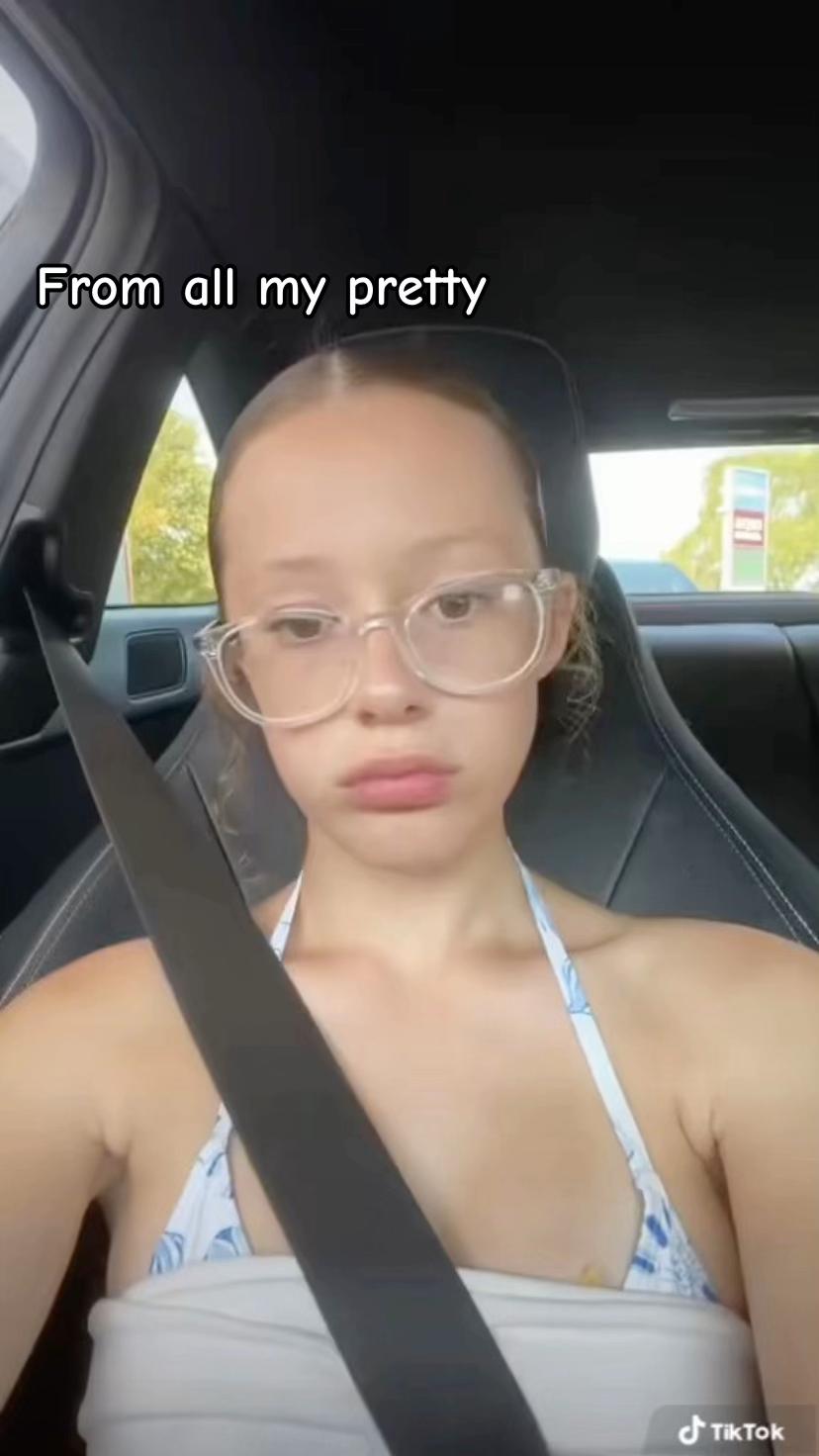 @freyaxoxo