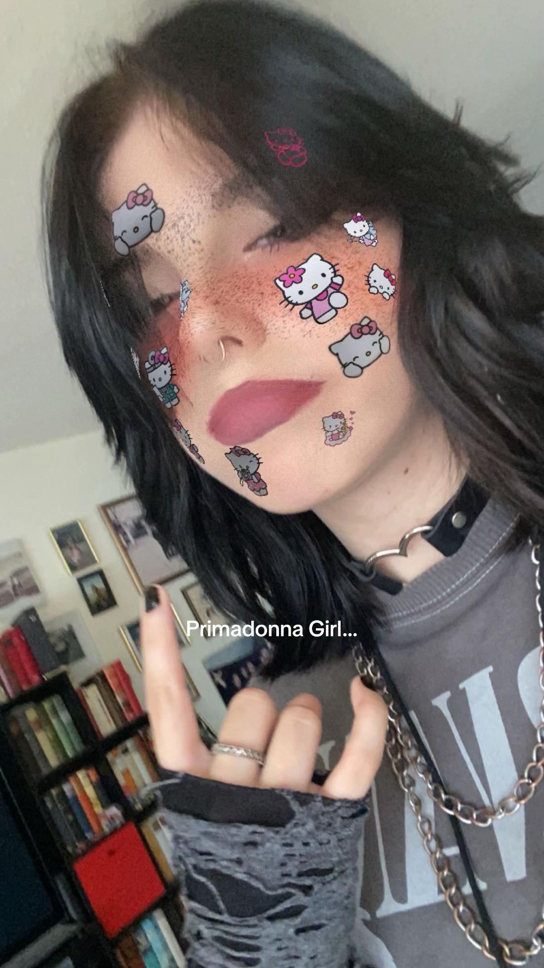 @Saraaa