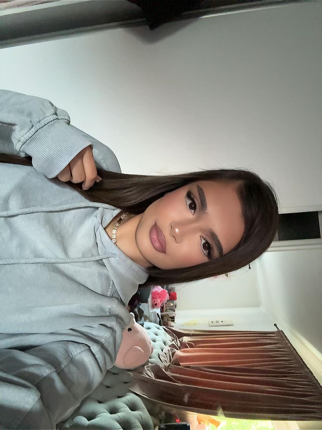 @Maria🩷