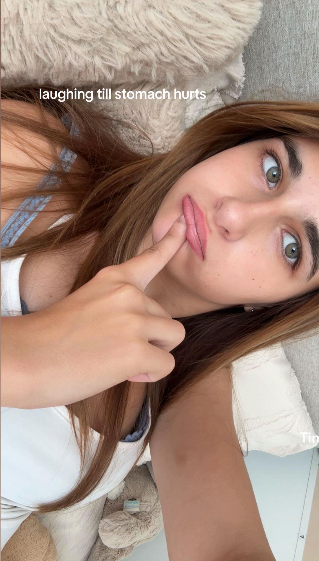 @𝐋𝐢𝐳𝐳𝐲💐