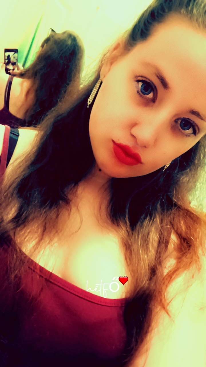 @🩷🩷M&oacute;nika❤️❤️