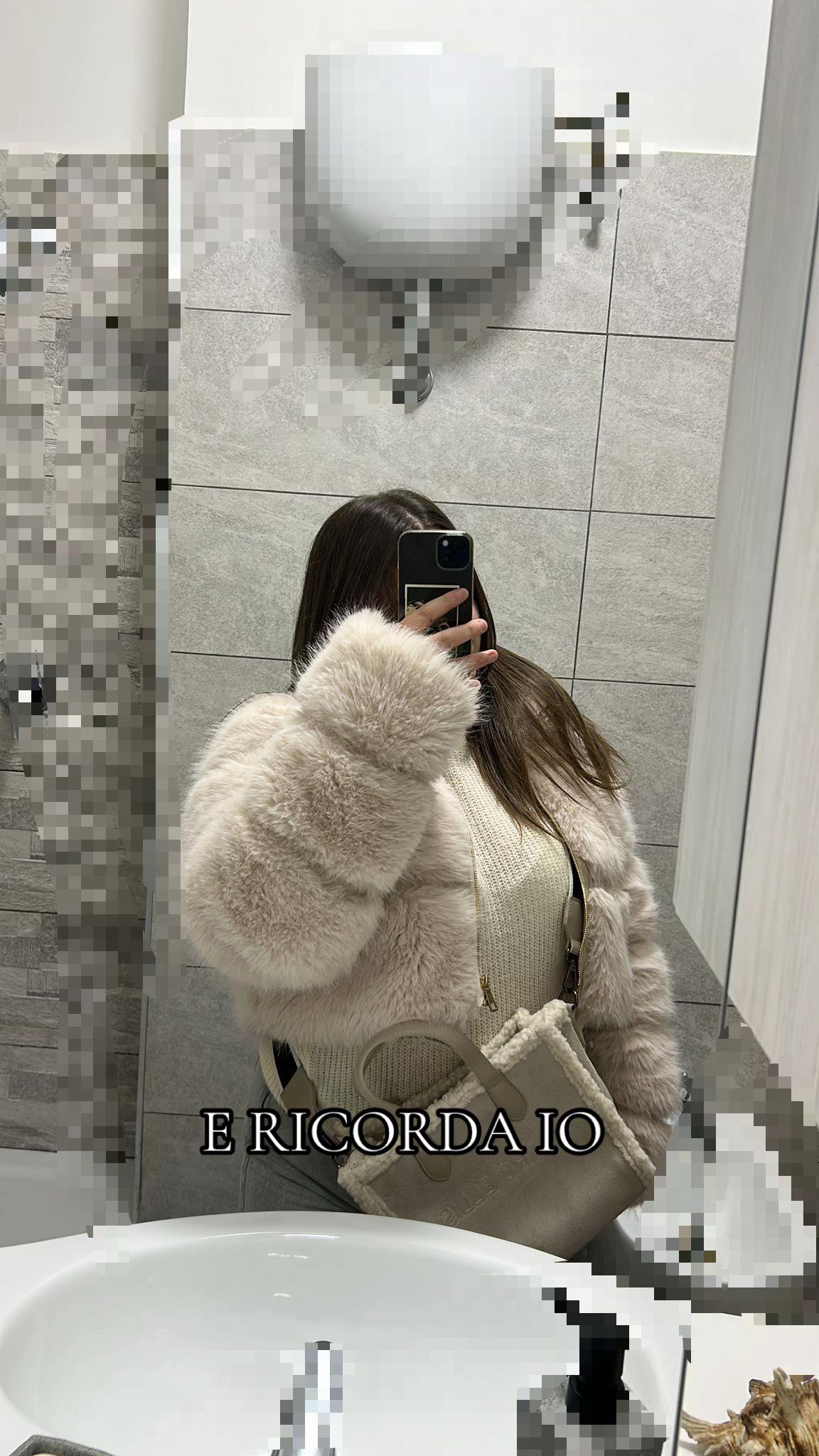 @G I U S Y