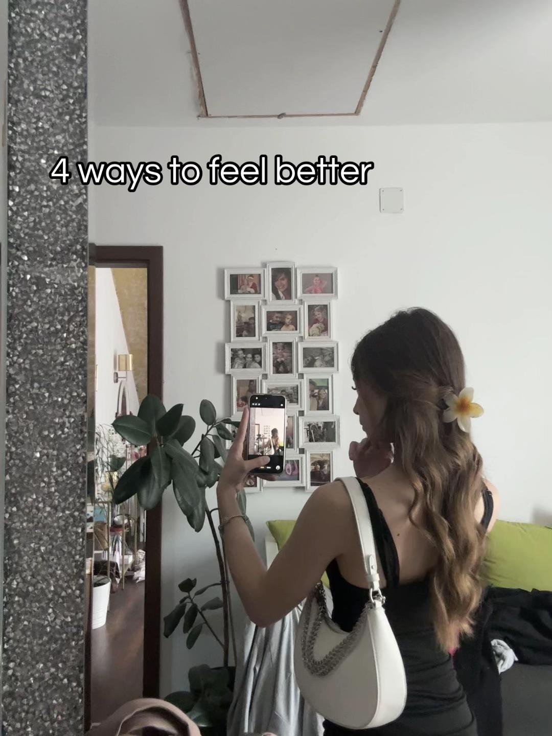 @👾