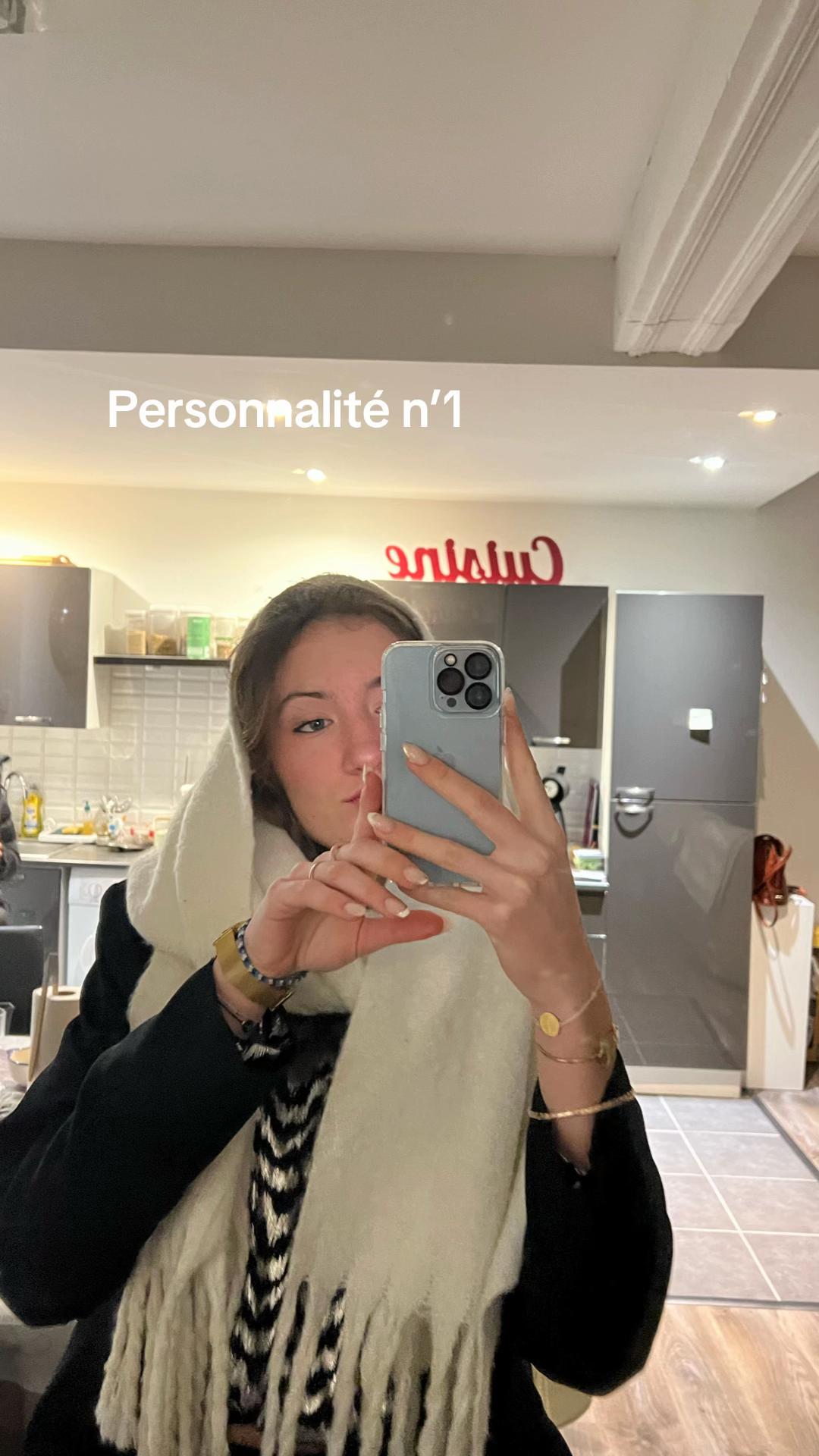 @Émilie