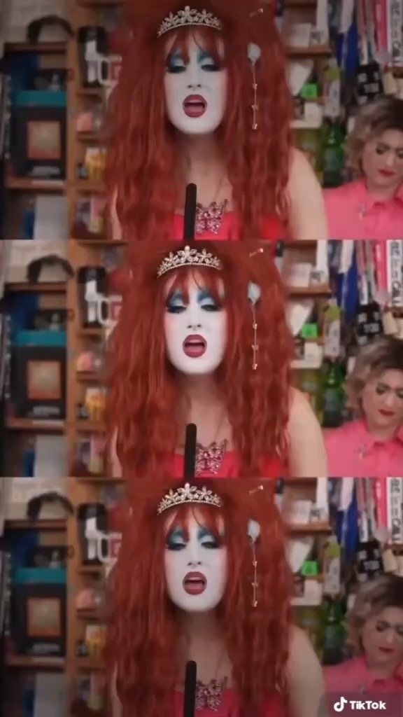 @𝔠𝔥𝔢𝔩𝔰𝔢𝔶 ⋆˚࿔