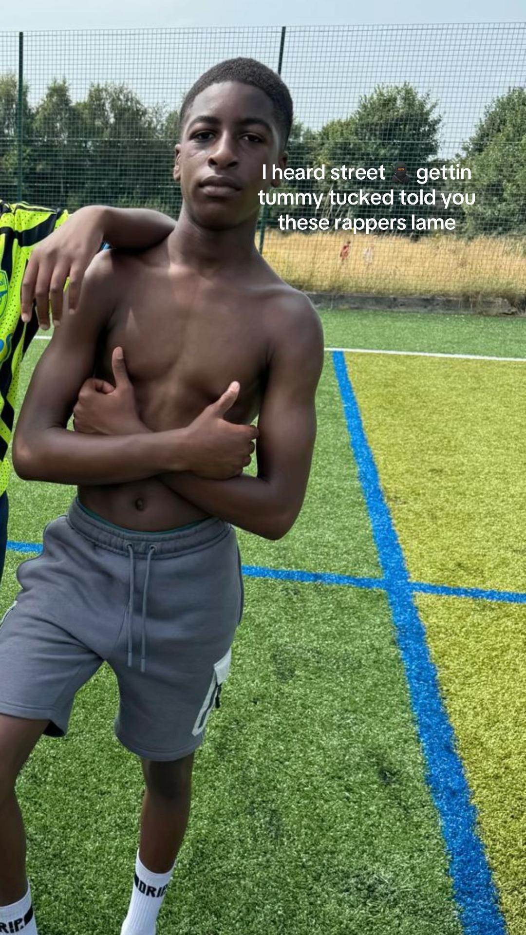 @🧟