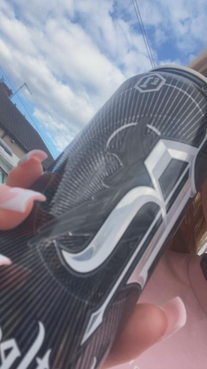 @𝐜𝐡𝐥𝐨𝐞🫶🏻