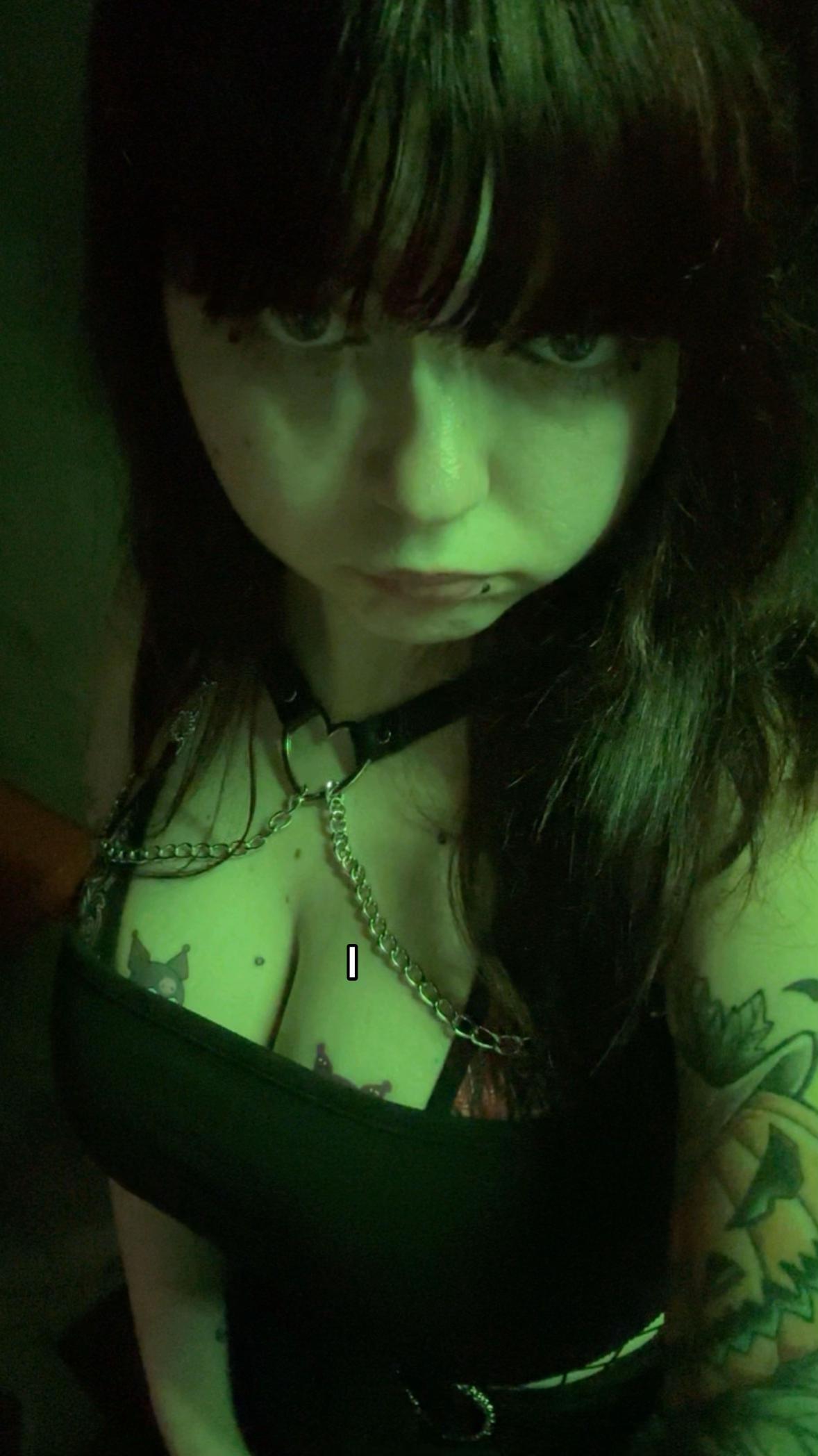 @🥀